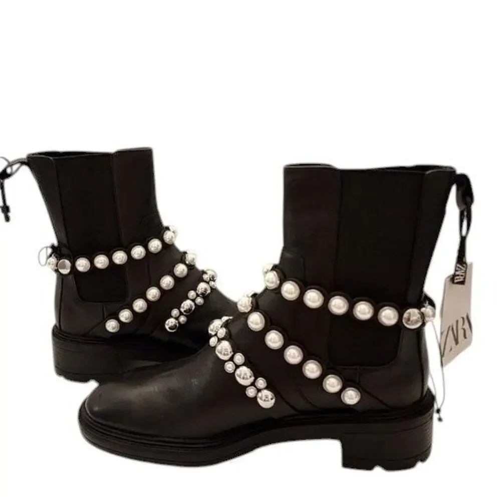 ZARA lug sole FLATFORM LEATHER ANKLE BOOTS WITH FAUX PEARL STRAPS size 39 8 new!